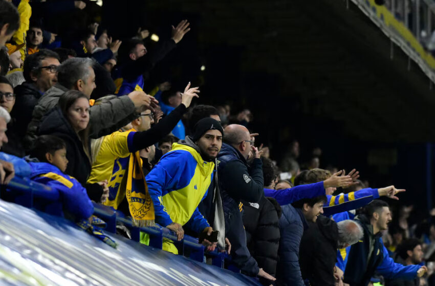  La Bombonera explotó tras la eliminación de Boca vs Independiente: nervios, reproches e insultos